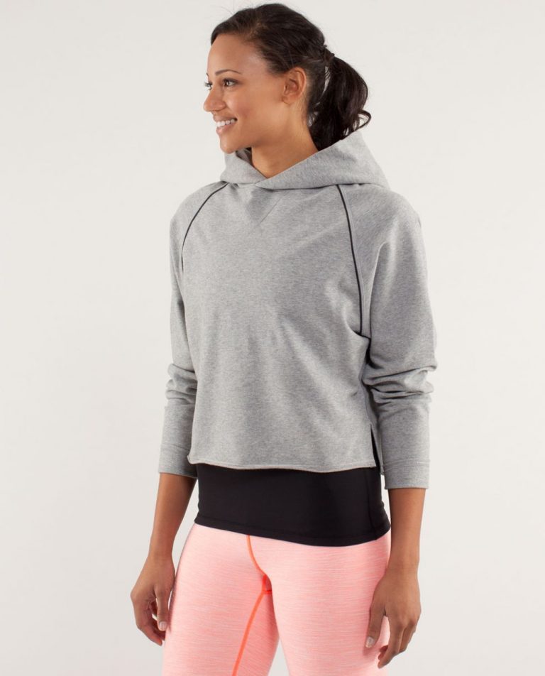 Types of Workout Tops for Every Kind of Exercise