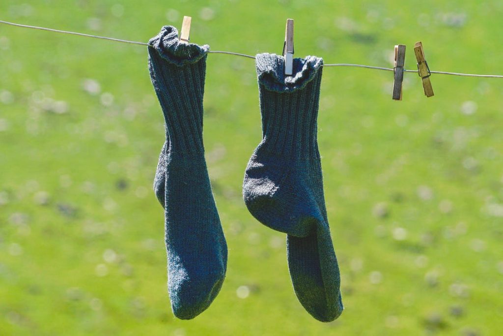 Why Choosing the Right Running Socks is Crucial for Your Performance