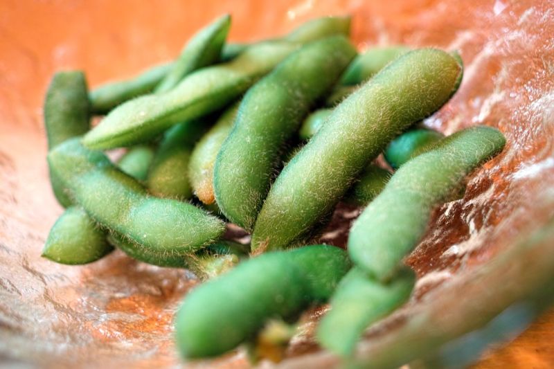 foods-to-combat-the-signs-of-ageing-6-edamame